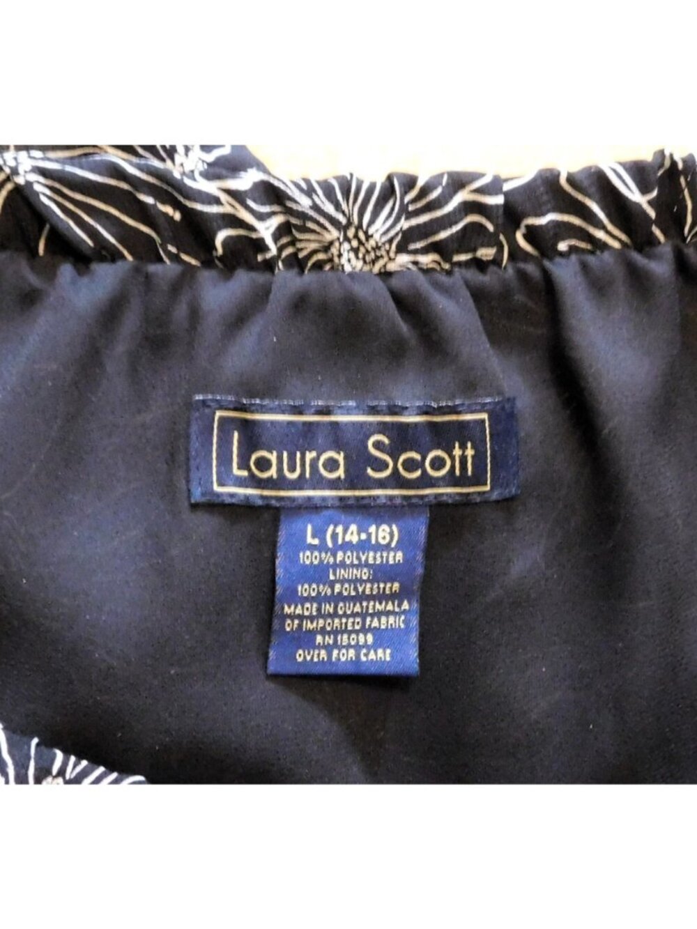 Laura Scott Floral Skirt L 14-16 Black White Lined Elastic Waist Lightweight - Picture 5 of 5